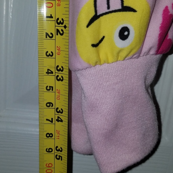 *GIFTED* PJ Set - Picture 4 of 5